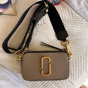 Marc Jacobs Snapshot